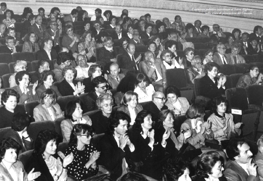 Il numeroso pubblico intervenuto al Teatro Alighieri nella serata di premiazione del Concorso